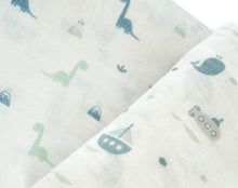 Load image into Gallery viewer, Blue Gift Box Set of Muslin Swaddle Blankets for Boys, 100% Certified Organic Cotton